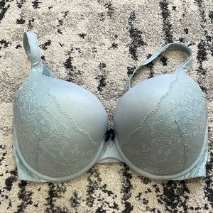 Victoria secret body by Victoria perfect shape 34DDD